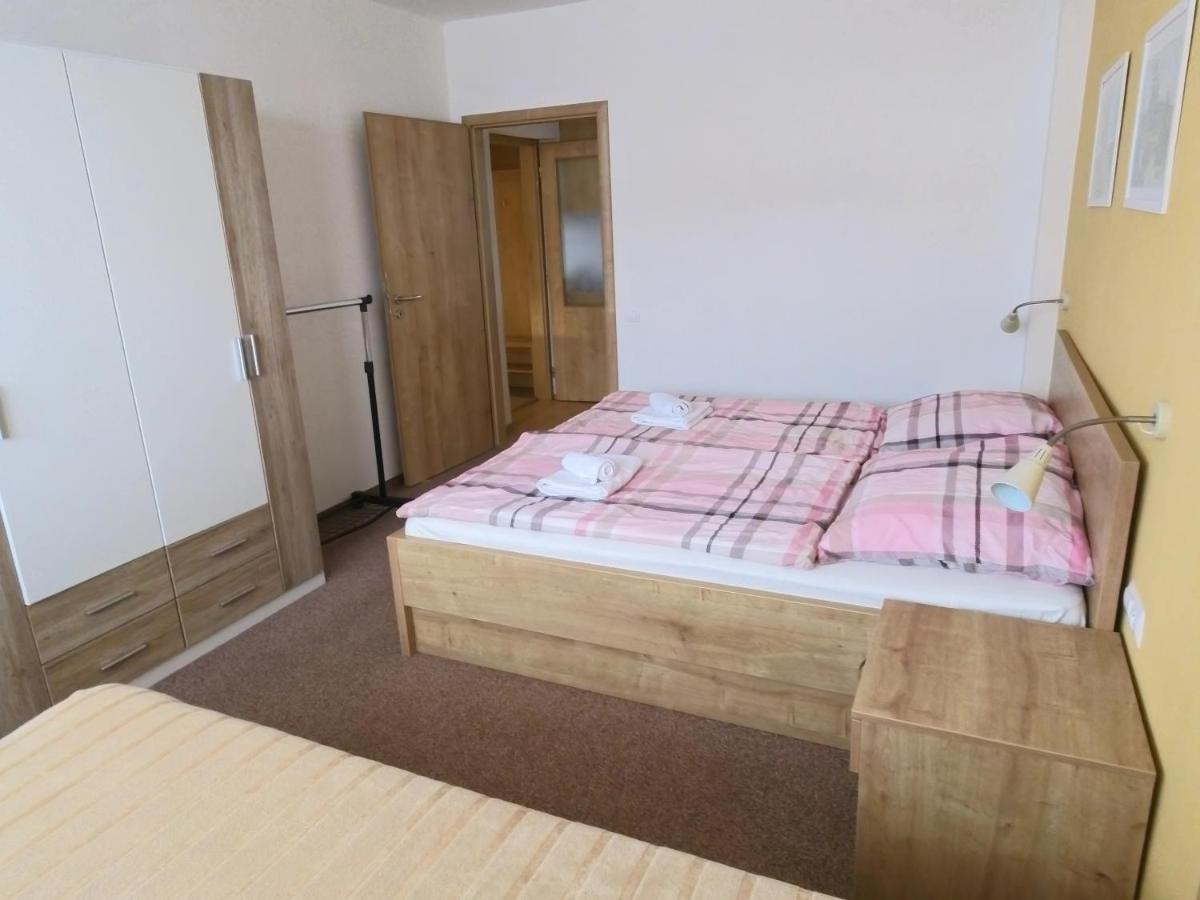 Apartmány 1050 Kvilda Esterno foto