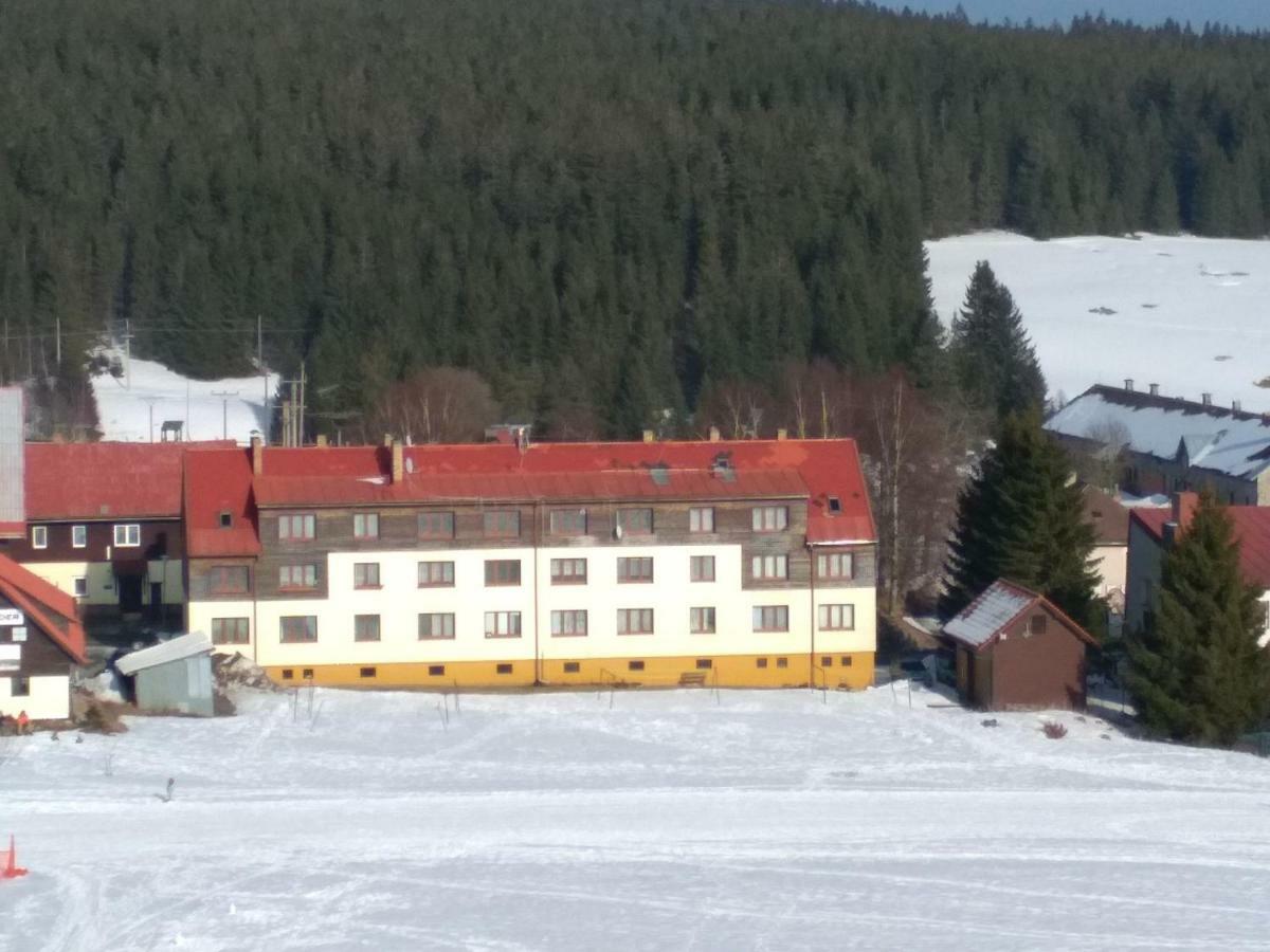 Apartmány 1050 Kvilda Esterno foto