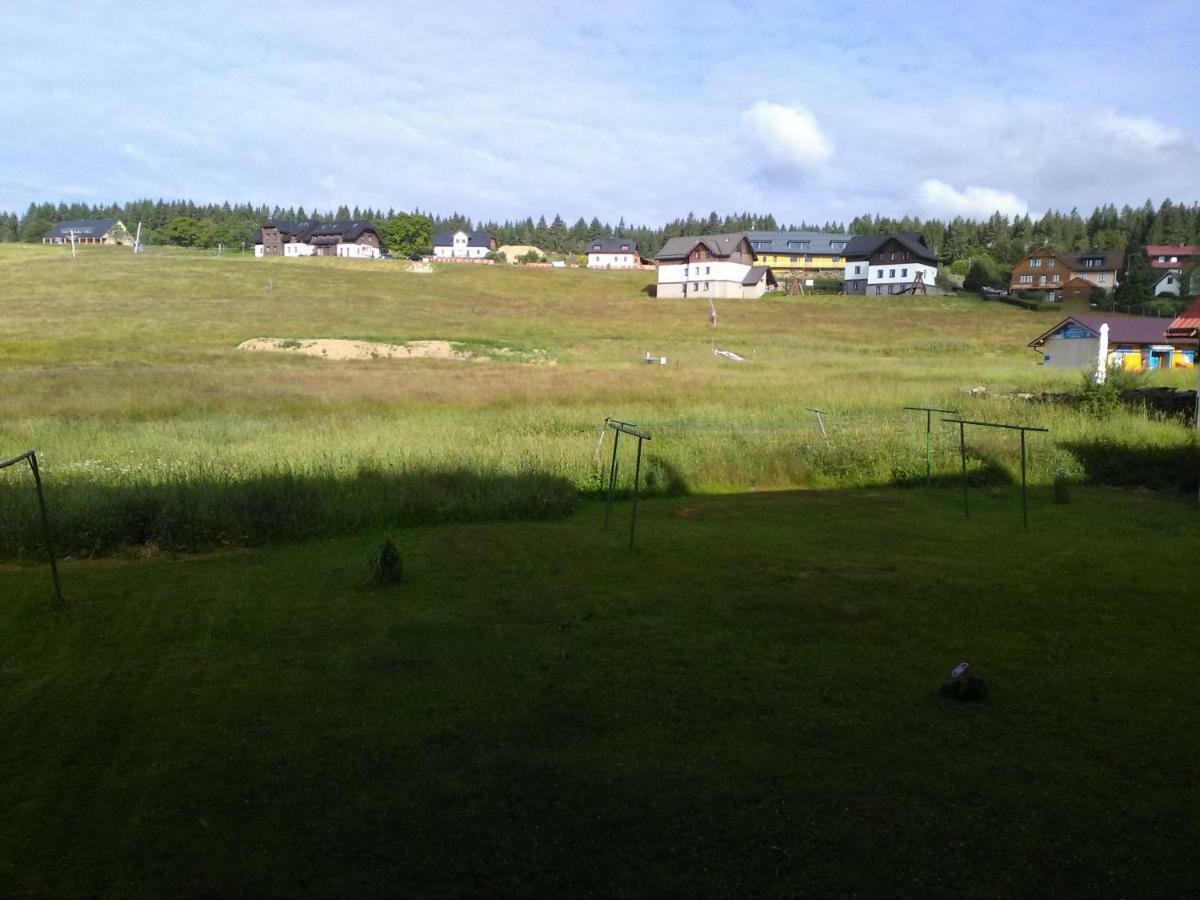 Apartmány 1050 Kvilda Esterno foto